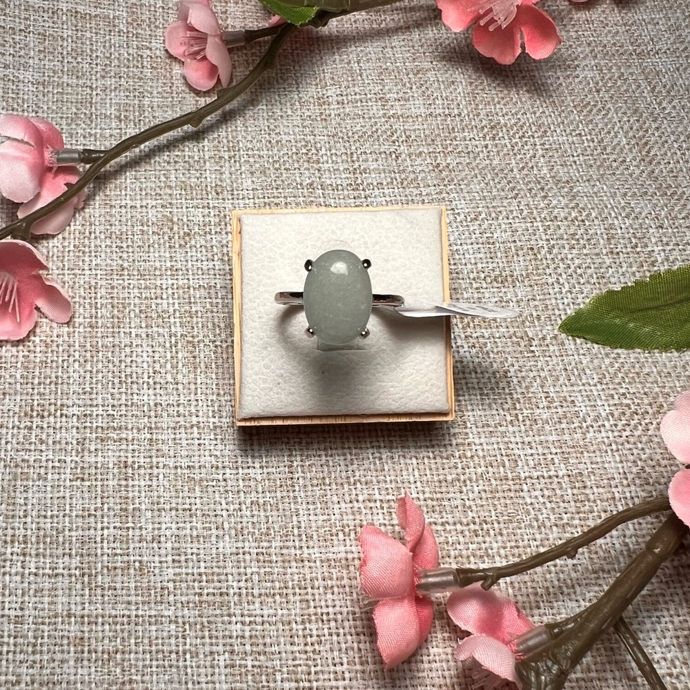 Size 7.5 | Silver Boho Gemstone Ring – Large Oval White Jade, Chunky Statement